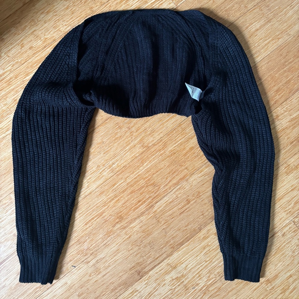 SHEIN Black Ribbed Knit Shrug Sweater